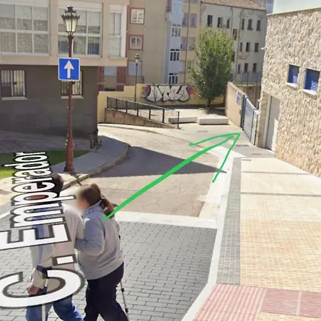 Aqui Me Quedo Catedral Con Garaje Daire Burgo