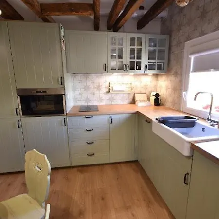 Aqui Me Quedo Catedral Con Garaje