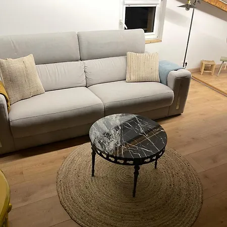 Aqui Me Quedo Catedral Con Garaje Burgo