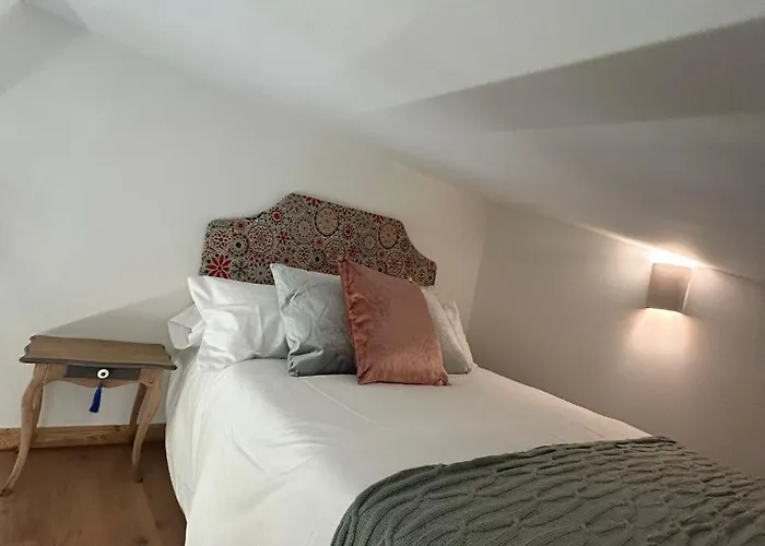 Aqui Me Quedo Catedral Con Garaje *