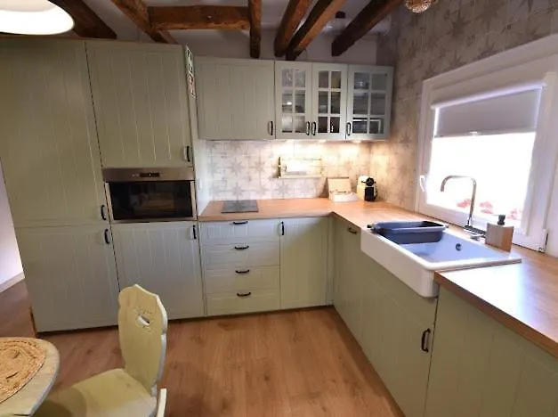 Aqui Me Quedo Catedral Con Garaje