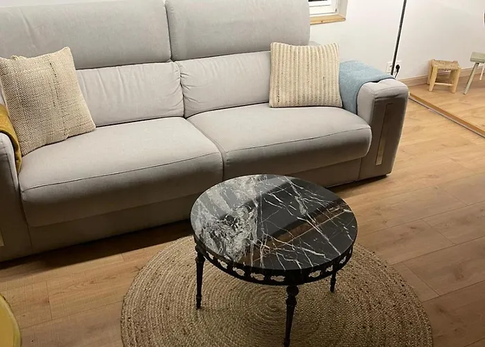 Aqui Me Quedo Catedral Con Garaje Burgo